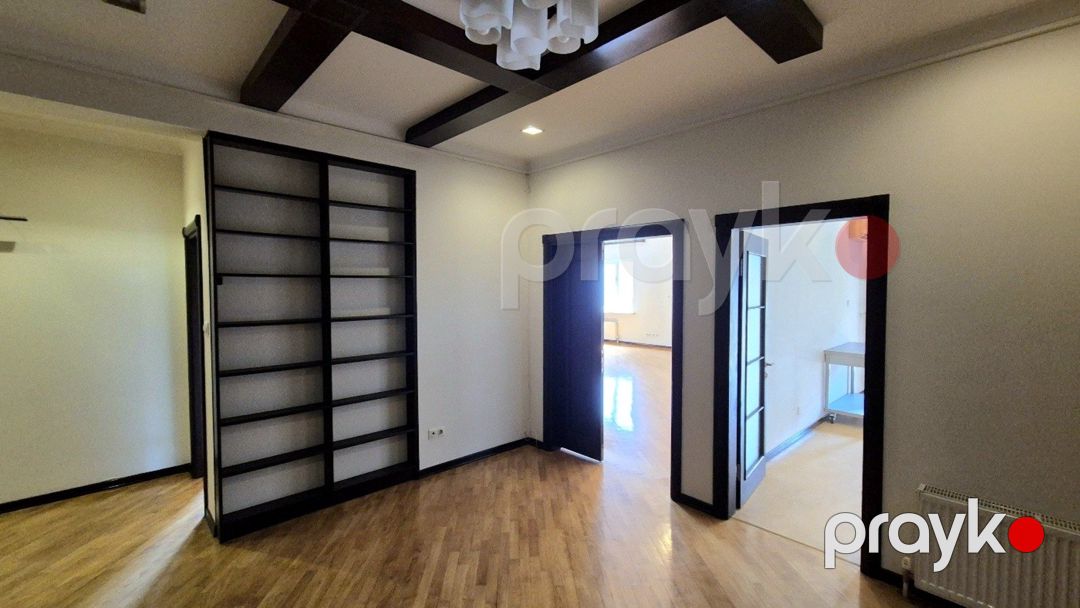 Satılır 5 otaqlı yeni tikili 200 m² — Mənzil, Bakı (9)