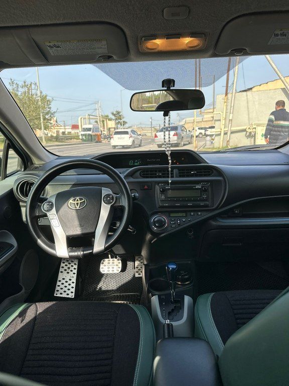 Toyota Prius C, 1.5 L, 0.9 kWh, 2012 il, 225 000 km — Avtomobillər, Bakı (6)