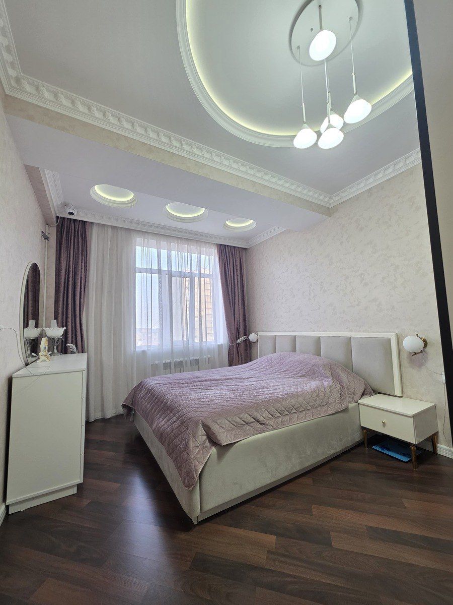 Satılır 2 otaqlı yeni tikili 75 m² — Mənzil, Bakı (7)