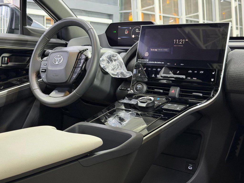 Toyota bZ4X, 71.4 kWh, 2023 il, yeni — Avtomobillər, Bakı (10)