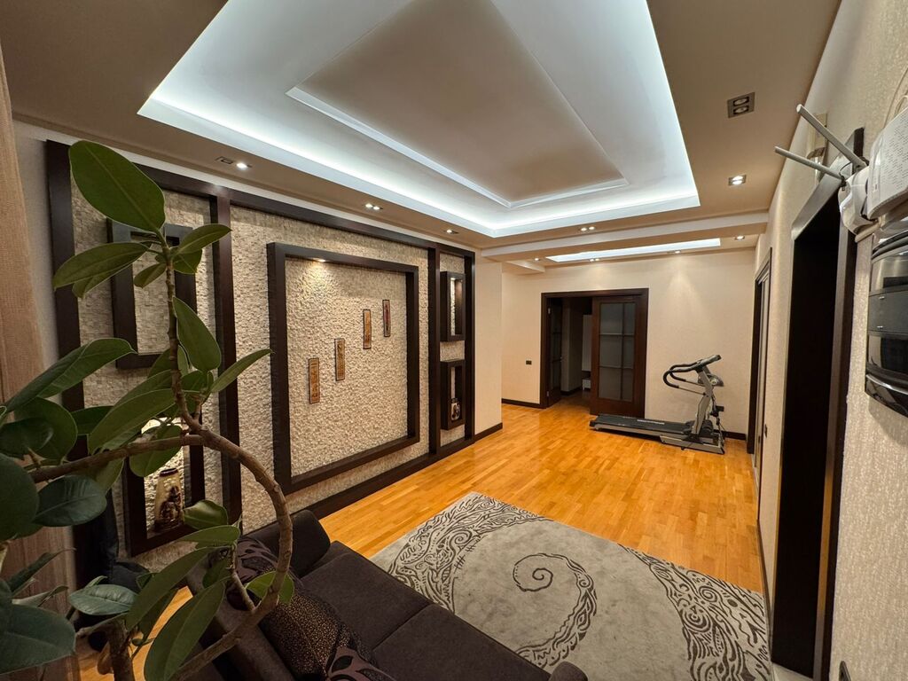 Satılır 4 otaqlı yeni tikili 212 m² — Mənzil, Bakı (7)