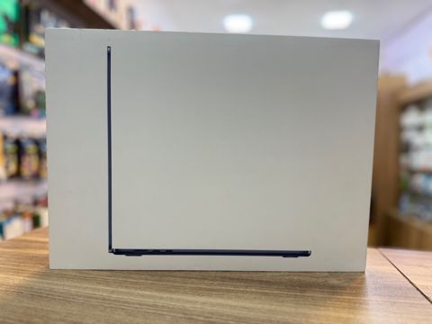 Apple Macbook Air 15 inch M5 16/512Gb Midnight — Bakı