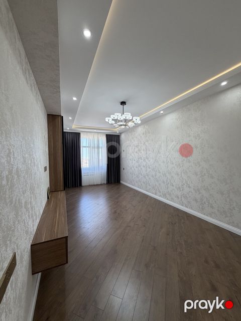 Satılır 3 otaqlı yeni tikili 96 m²