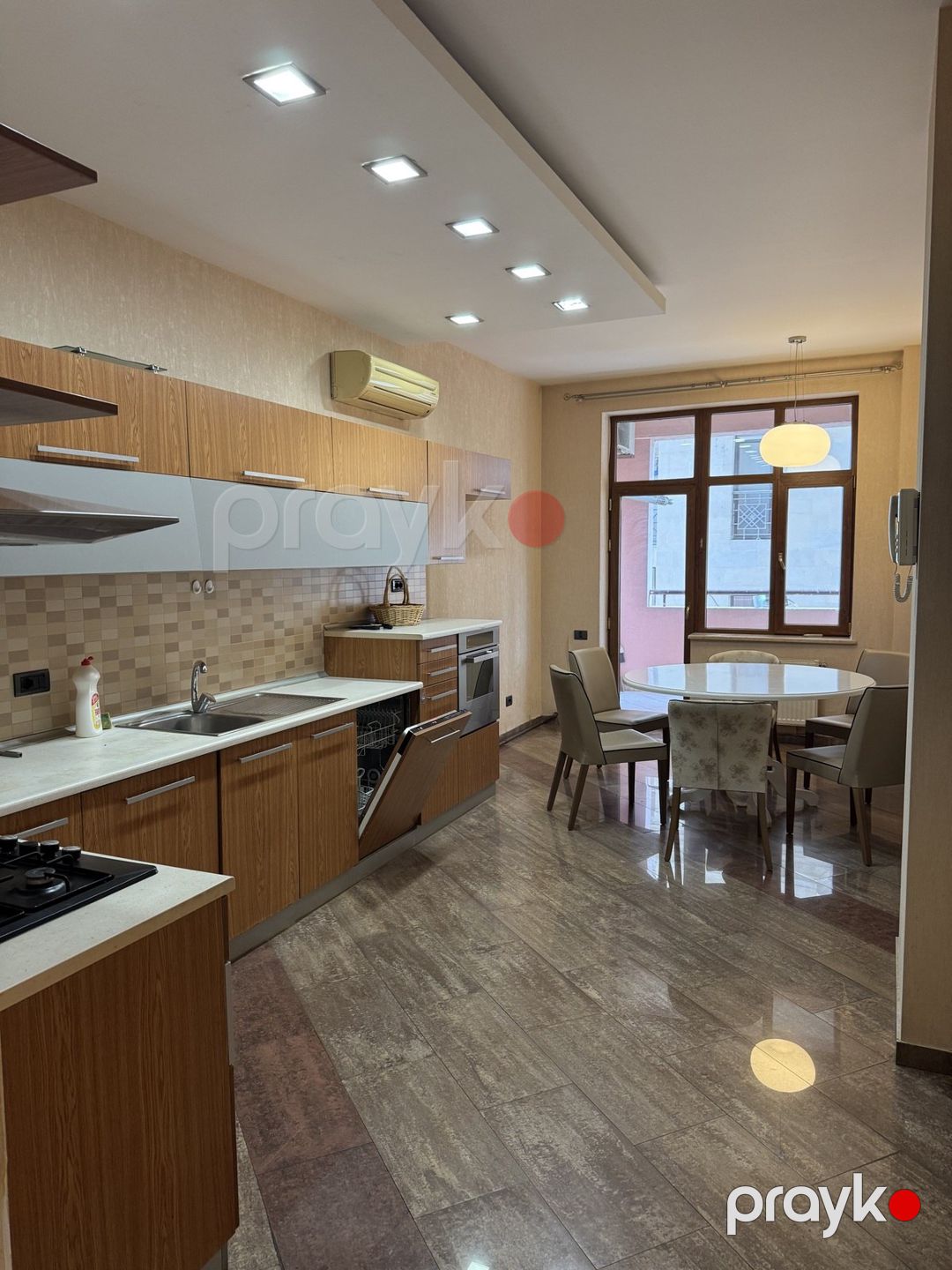 Satılır 4 otaqlı yeni tikili 230 m² — Mənzil, Bakı (7)
