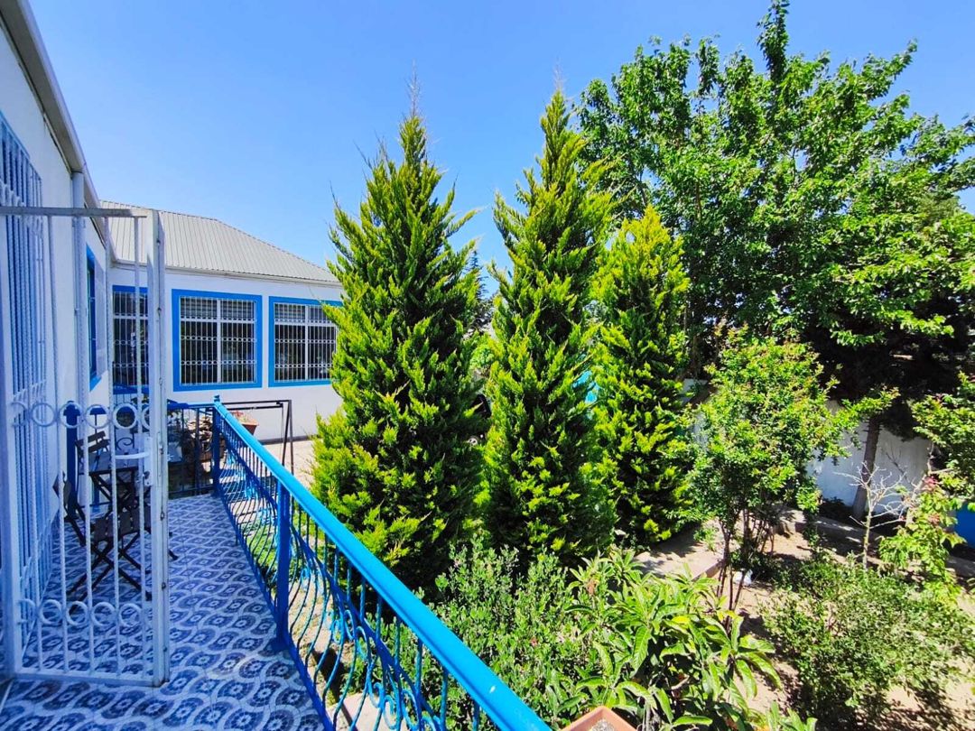 Satılır 6 otaqlı həyət evi/bağ evi 300 m² — Ev, villa, Bakı (2)