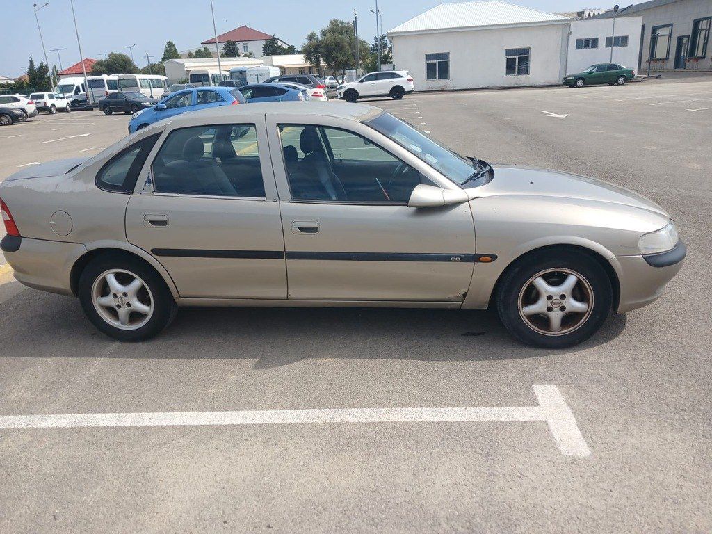 Opel Vectra, 1.8 L, 1998 il, 410 000 km — Avtomobillər, Bakı (4)