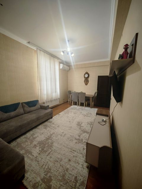 3-otaqlı yeni tikili kirayə verilir, Gəncə ş., 80 m² — Gəncə
