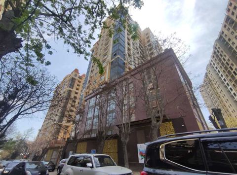 Satılır 3 otaqlı yeni tikili 112 m² — Bakı