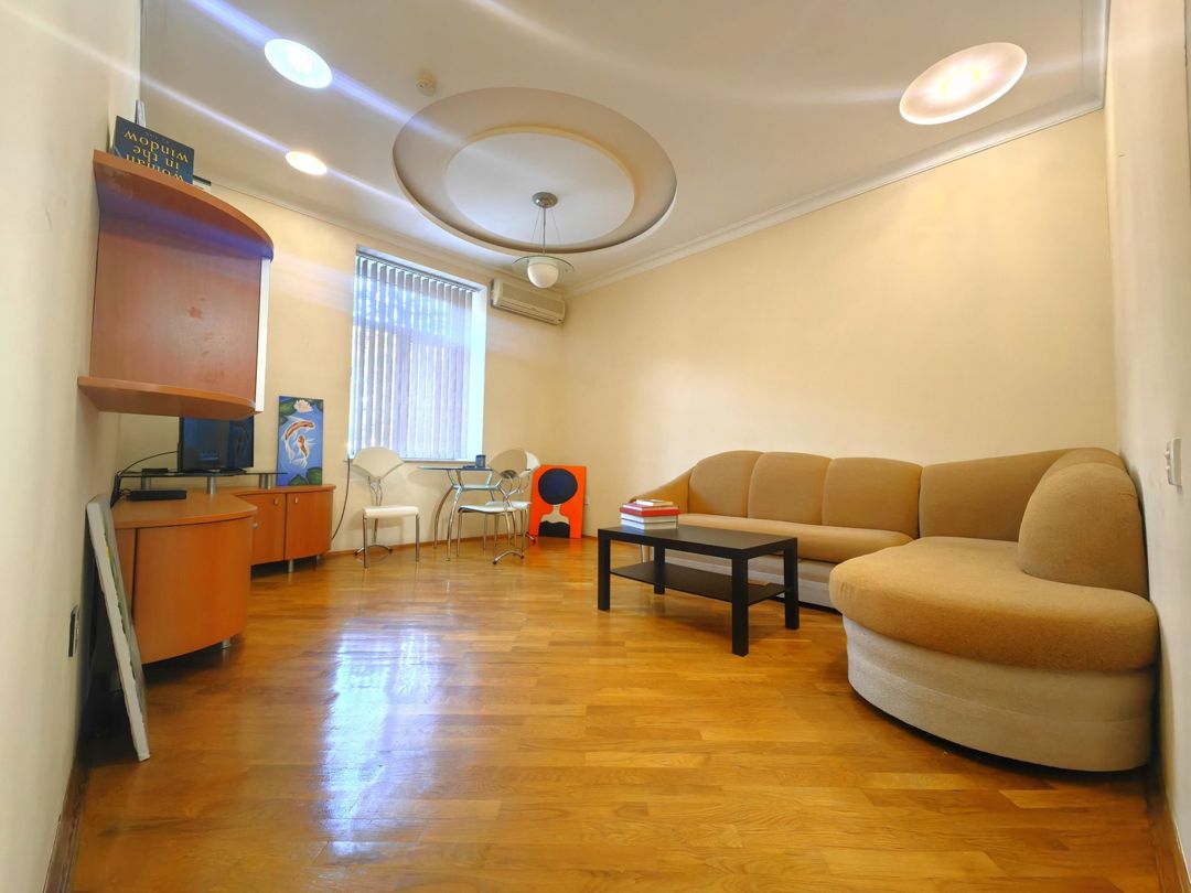 İcarəyə verilir 2 otaqlı köhnə tikili 60 m² — Mənzil, Bakı (6)