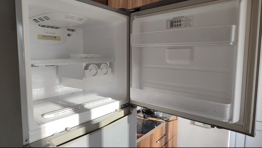 Samsung ikikameralı soyuducu - Rəng: gümüş (inox görünüşlü) - Üst — Soyuducular, Bakı (3)