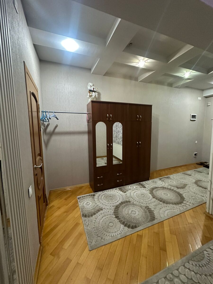 İcarəyə verilir 3 otaqlı yeni tikili 140 m² — Mənzil, Bakı (10)