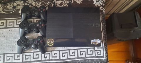 Playstation 3 super slim 1tb yaddaw 106 eded oyun 3ededde pultu var — Novxanı