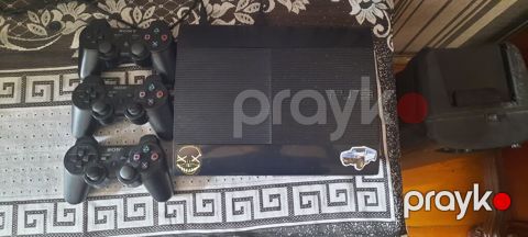 Playstation 3 super slim 1tb yaddaw 106 eded oyun 3ededde pultu var