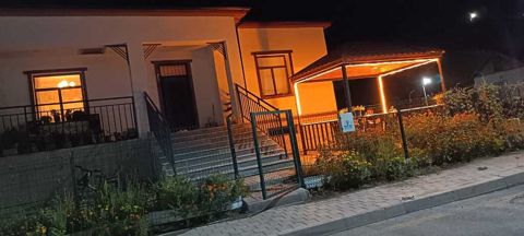 Həyət evi kirayə verilir, Laçın ş — Laçın
