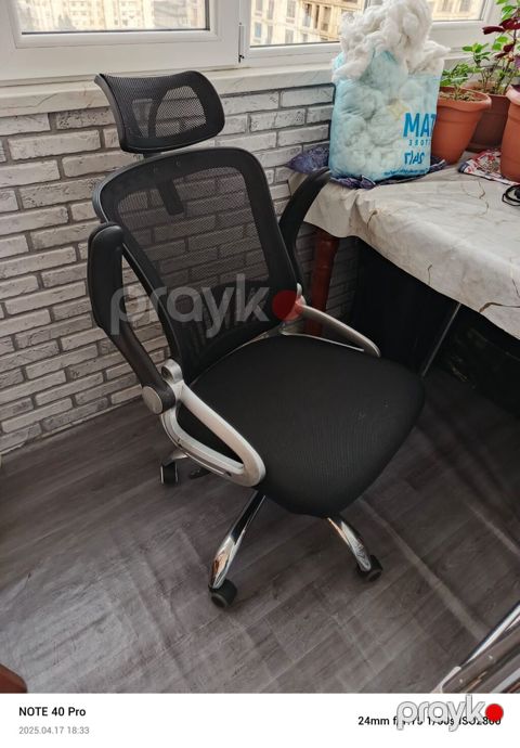 Erqonomik ofis kreslosu - Nəfəsalan mesh arxa və oturacaq — Bakı