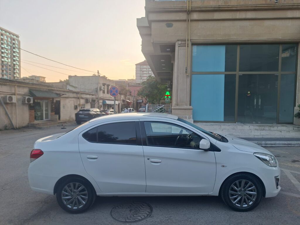 Mitsubishi Attrage, 1.2 L, 2015 il, 162 000 km — Avtomobillər, Bakı (7)