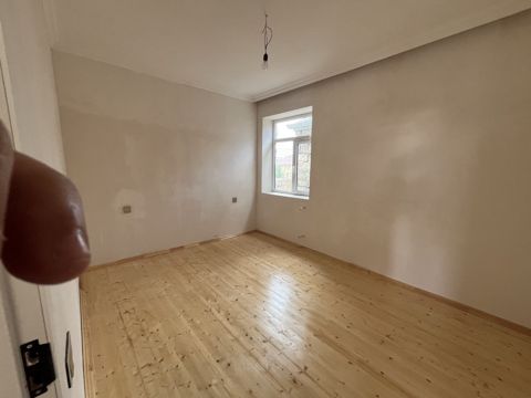 Satılır 3 otaqlı həyət evi/bağ evi 90 m² — Bakı