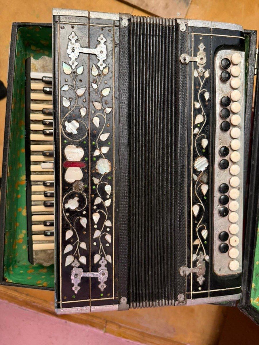 Qarmon — Musiqiə alətləri, Bakı (2)