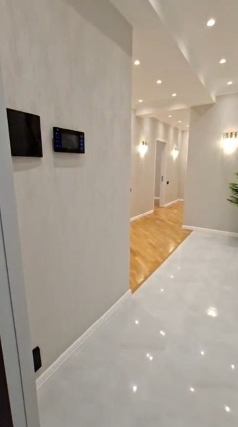 Satılır 3 otaqlı yeni tikili 114 m² — Bakı