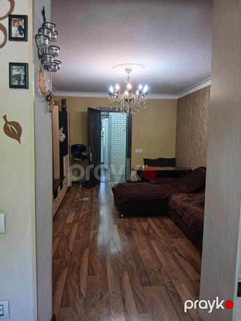 Satılır 3 otaqlı köhnə tikili 70 m²