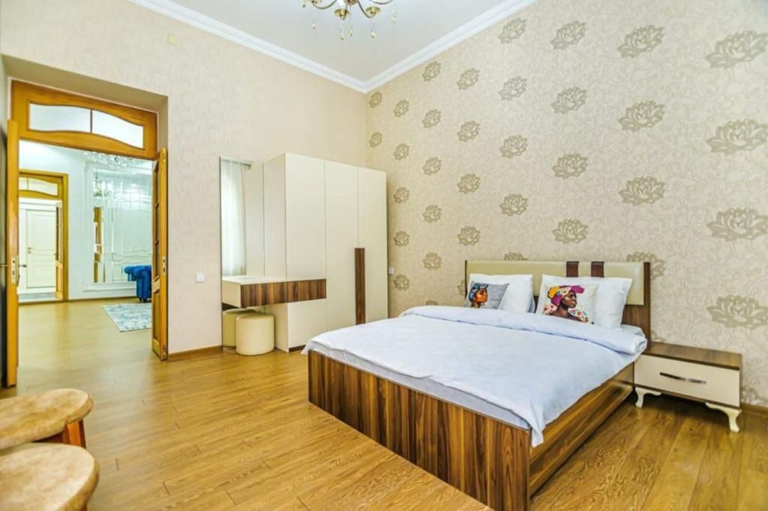 İcarəyə verilir 5 otaqlı köhnə tikili 180 m² — Mənzil, Bakı (11)