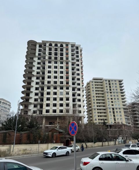 Satılır 4 otaqlı yeni tikili 187 m² — Bakı