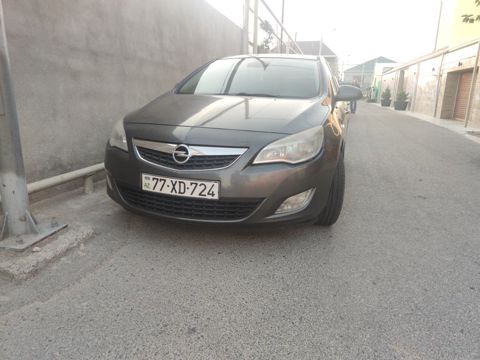 Opel Astra, 1.3 L, 2010 il, 353 149 km — Bakı