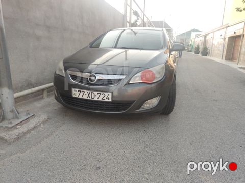 Opel Astra, 1.3 L, 2010 il, 353 149 km