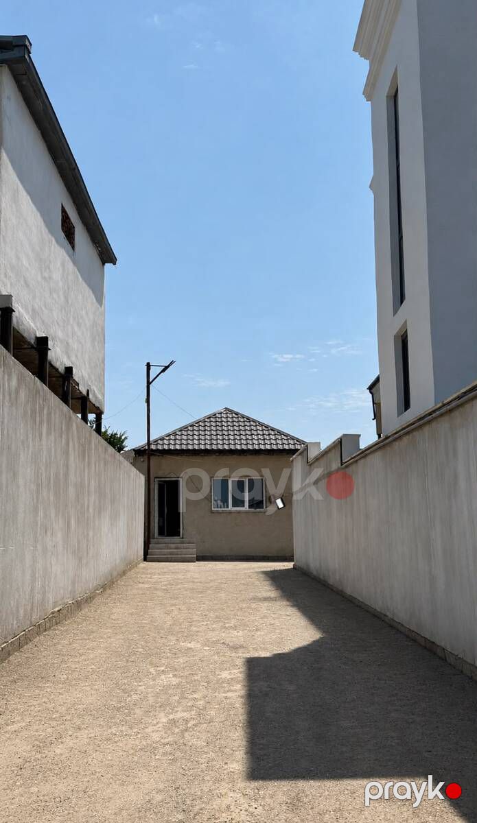 Satılır 5 otaqlı həyət evi/bağ evi 350 m² — Ev, villa, Bakı (2)