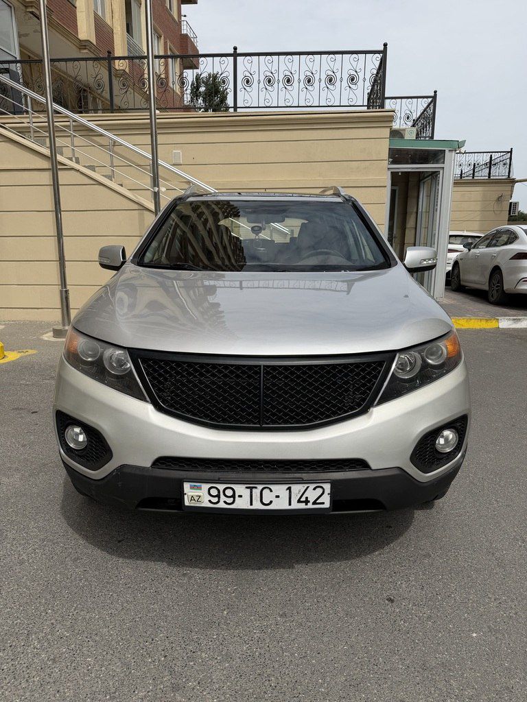 Kia Sorento, 3.5 L, 2010 il, 260 000 km — Avtomobillər, Bakı