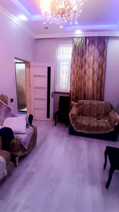 Satılır 2 otaqlı həyət evi/bağ evi 50 m² — Bakı