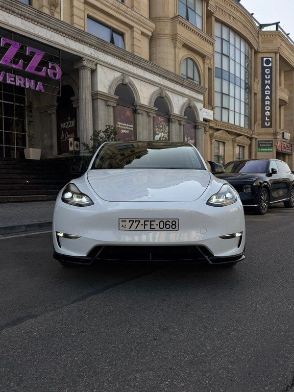 Tesla Model Y, 75 kWh, 2022 il, 130 000 km — Avtomobillər, Bakı (10)