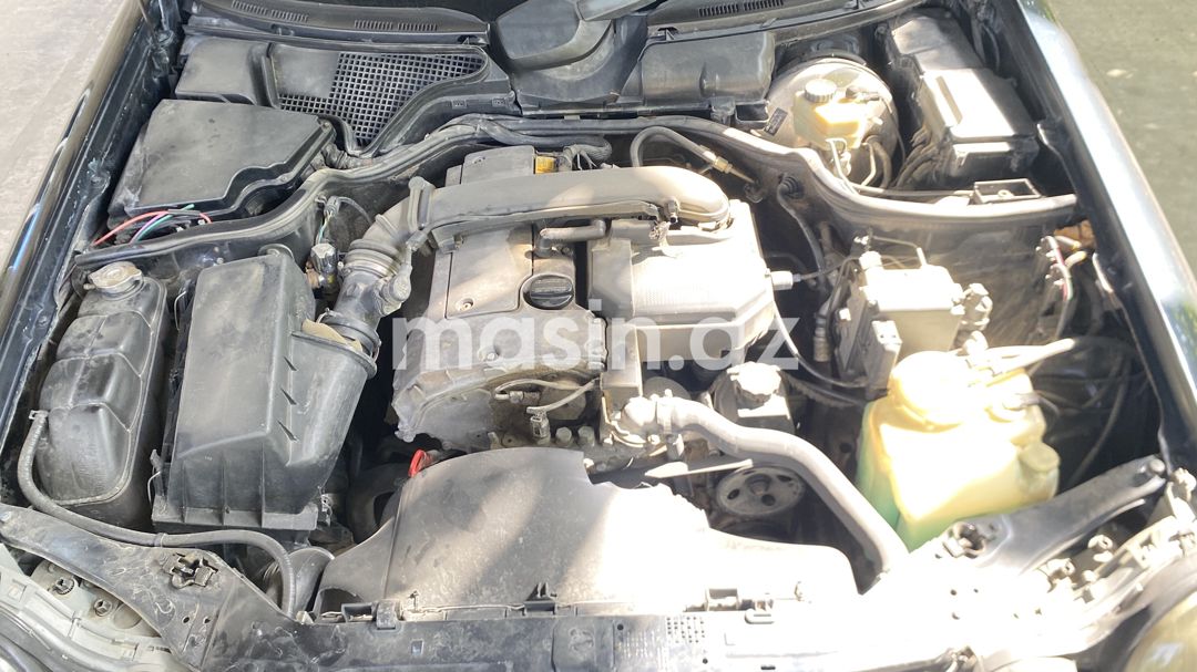 Mercedes E 230 — Avtomobillər, Şirvan (6)