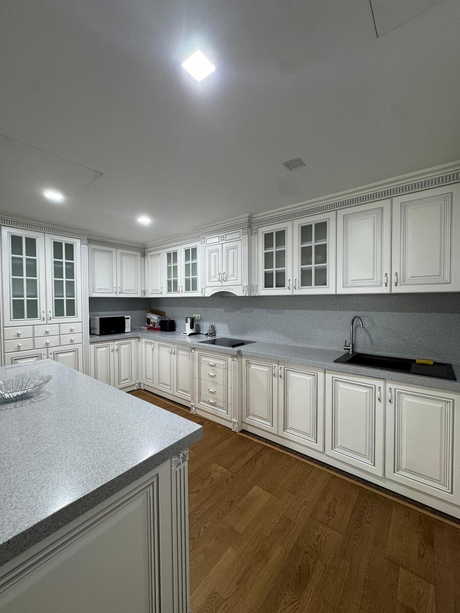 İcarəyə verilir 3 otaqlı yeni tikili 170 m² — Mənzil, Bakı (2)