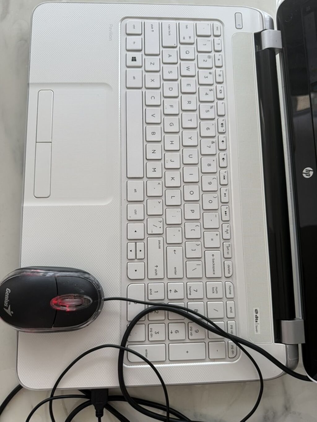 HP Pavilion seriyalı noutbuk – ağ rəngdə, geniş ekranlı model — HP, Xırdalan (2)