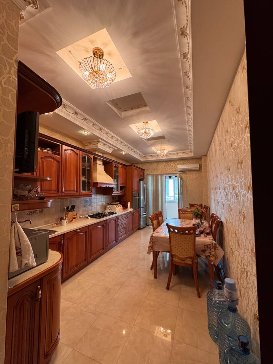 Satılır 4 otaqlı yeni tikili 186 m² — Mənzil, Bakı (9)