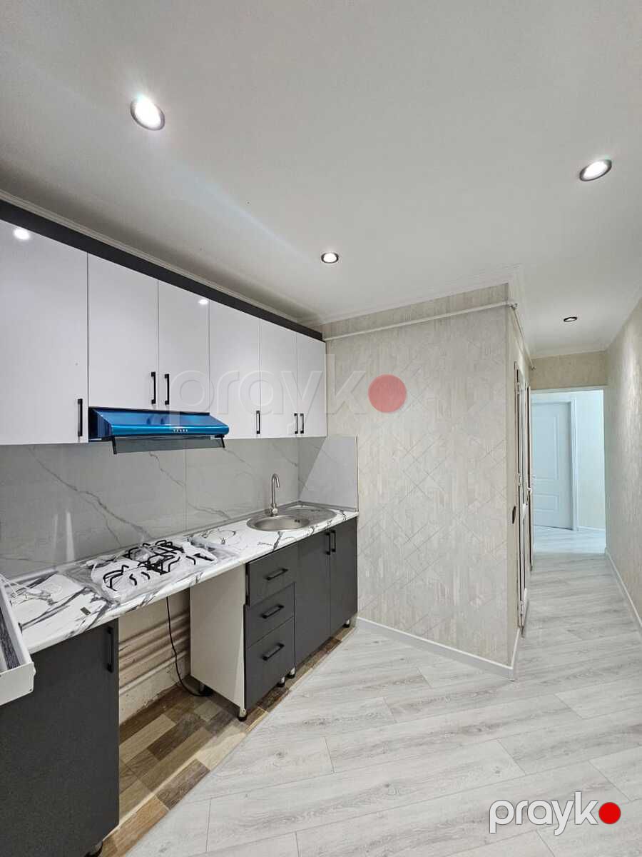 Satılır 3 otaqlı köhnə tikili 75 m² — Mənzil, Bakı (10)