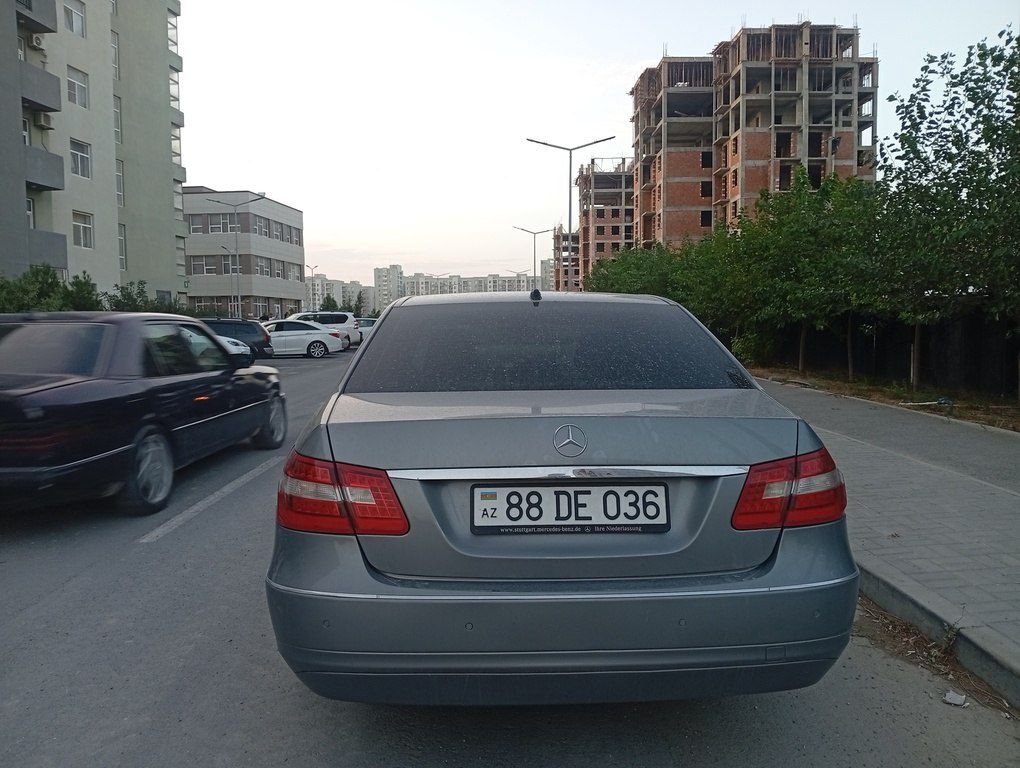 Mercedes E 220, 2.1 L, 2009 il, 436 000 km — Avtomobillər, Bakı (2)