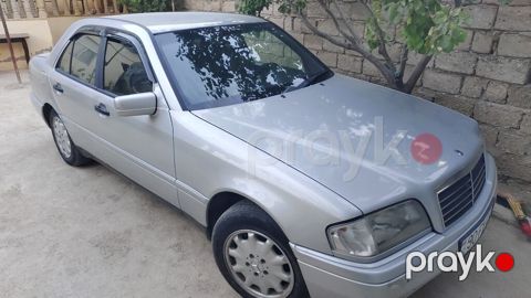 Mercedes C 180, 1.8 L, 1993 il, 320 000 km