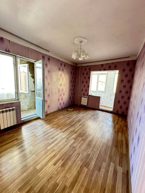Satılır 1 otaqlı köhnə tikili 40 m² — Bakı