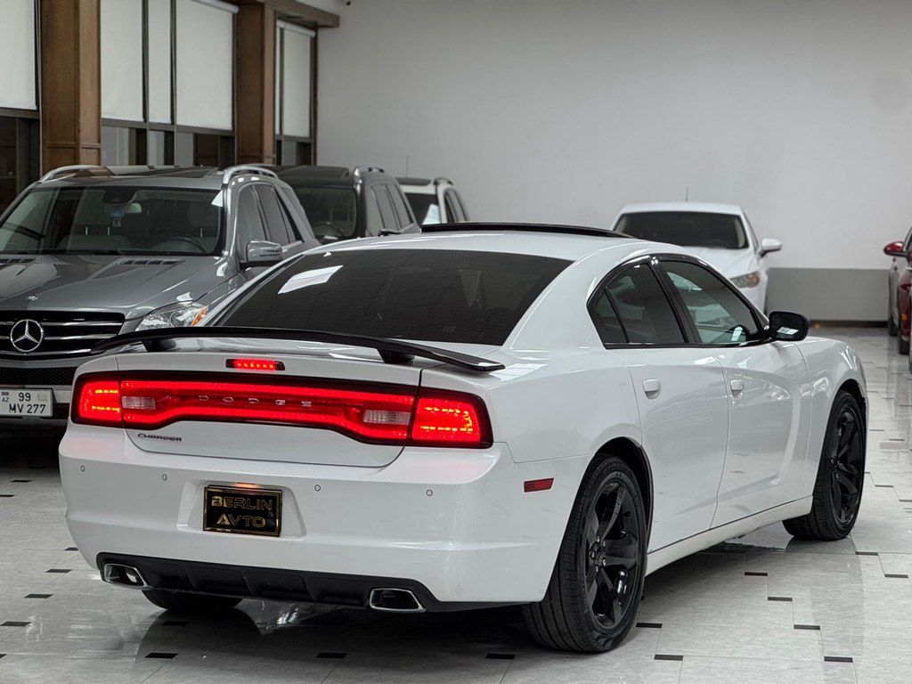 Dodge Charger, 3.6 L, 2014 il, 237 000 km — Avtomobillər, Bakı (10)