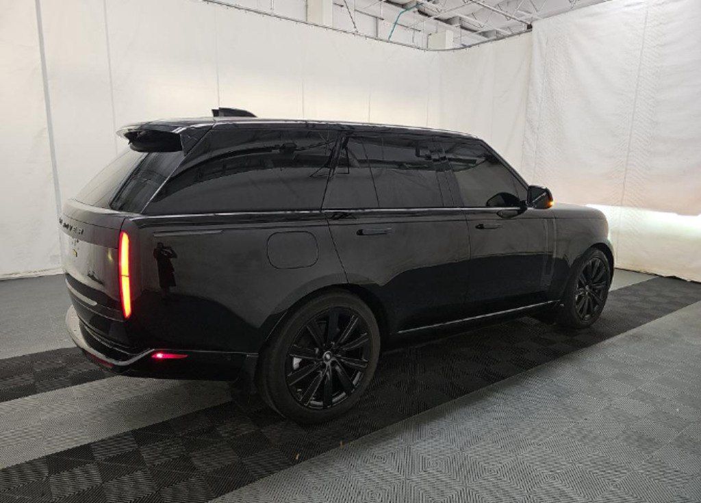 Land Rover Range Rover, 3.0 L, 38.2 kWh, 2024 il, 56 026 km — Avtomobillər (4)