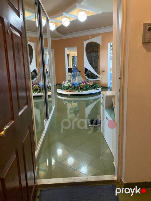 Satılır 2 otaqlı yeni tikili 160 m² — Bakı