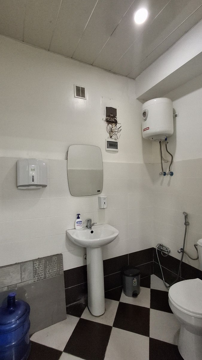 Satılır obyekt 42 m² — Əmlak, Bakı (8)