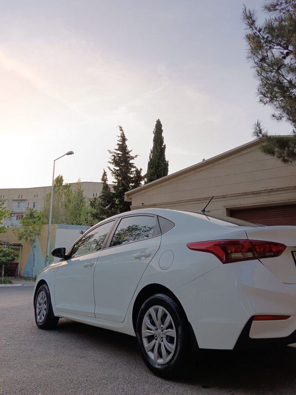 Hyundai Accent, 1.4 L, 2018 il, 176 300 km — Avtomobillər, Bakı (6)