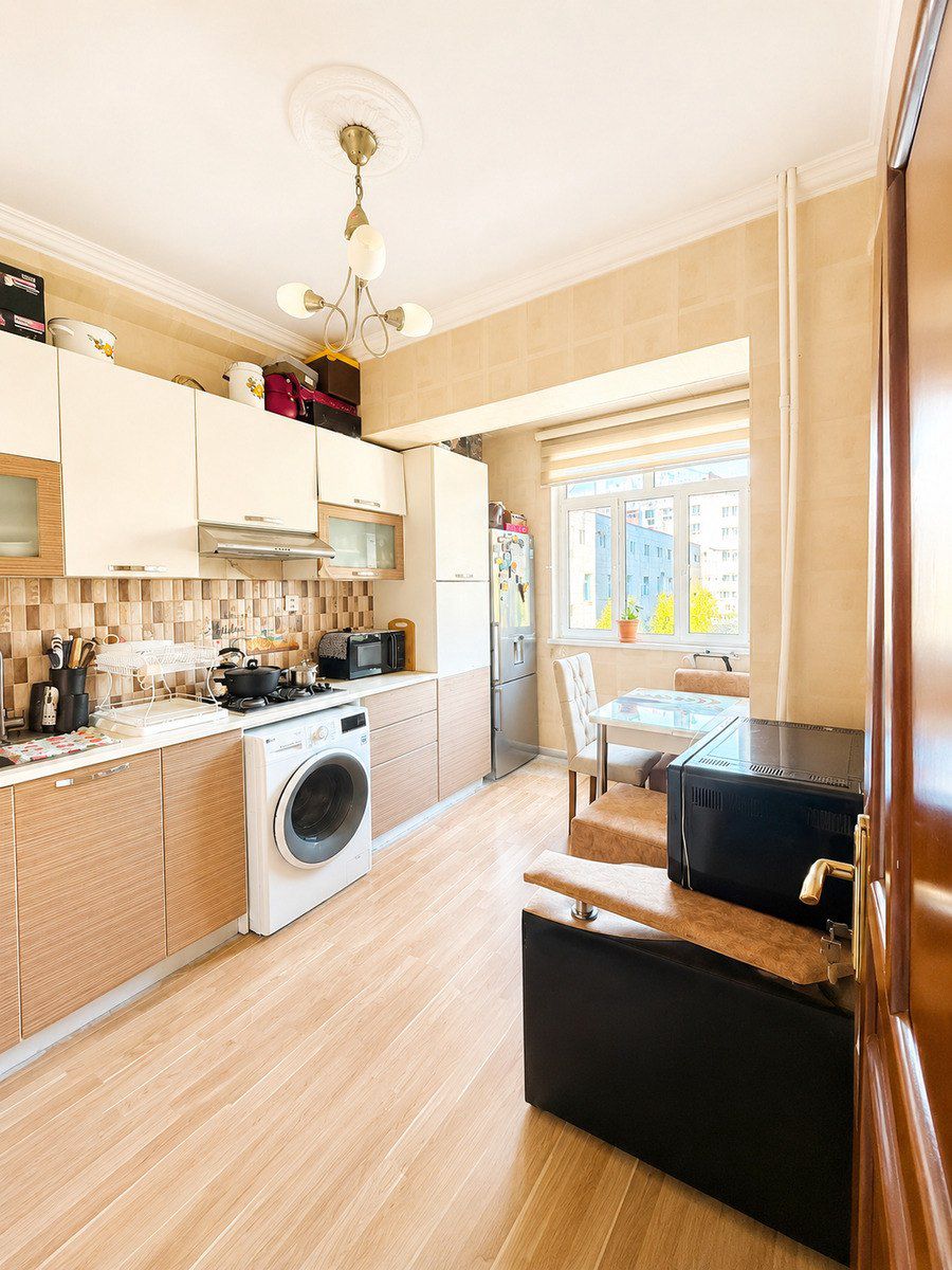 Satılır 2 otaqlı köhnə tikili 65 m² — Mənzil, Bakı (5)