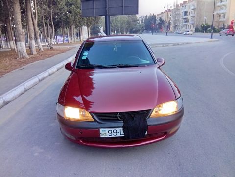 Opel Vectra, 2.0 L, 1996 il, 375 000 km — Sumqayıt