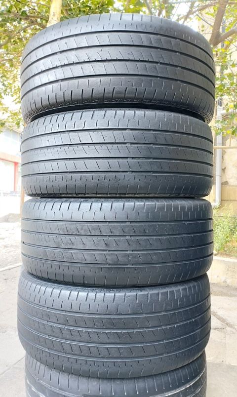 Bridgestone şinləri 235/45 R18 — Bakı