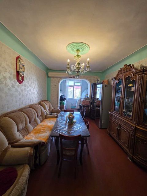 Satılır 3 otaqlı köhnə tikili 72 m² — Sumqayıt