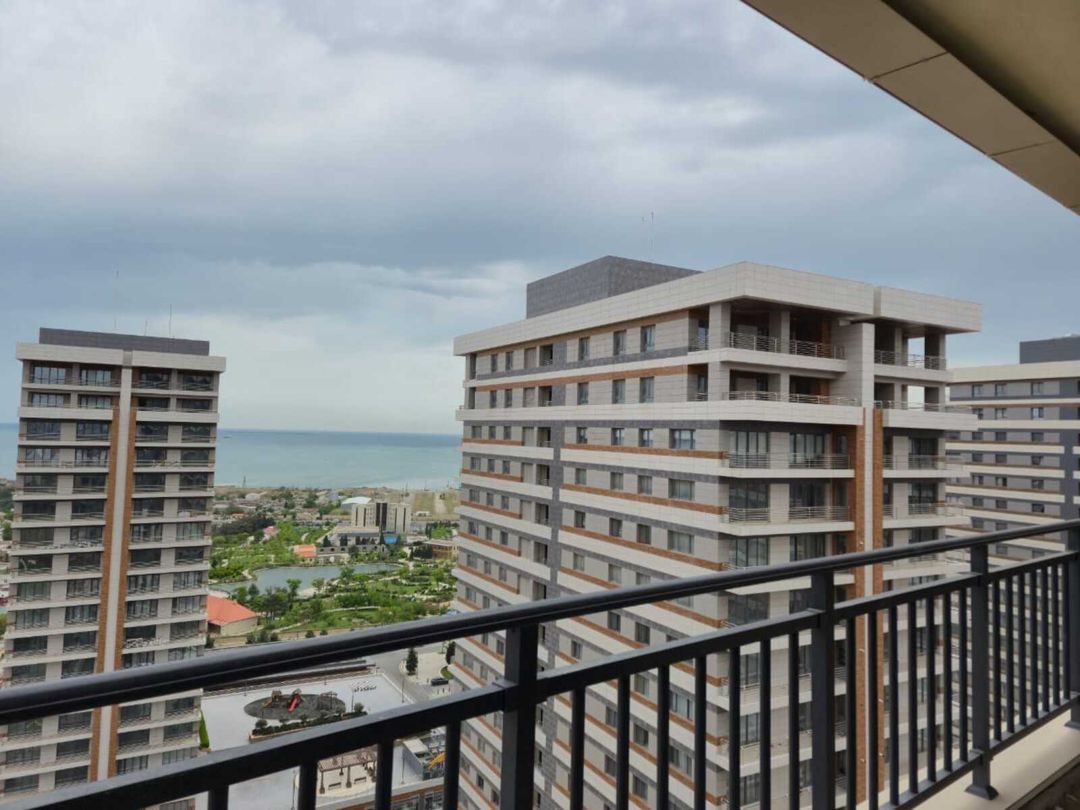 Satılır 4 otaqlı yeni tikili 180 m² — Mənzil, Bakı (3)